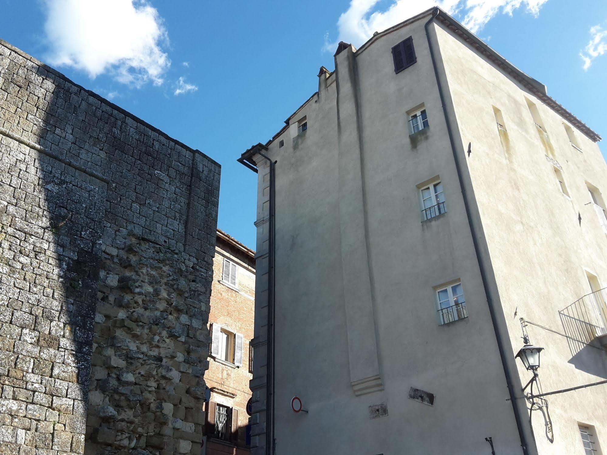 Palazzo Mosela Alla Porta Montepulciano Stazione المظهر الخارجي الصورة